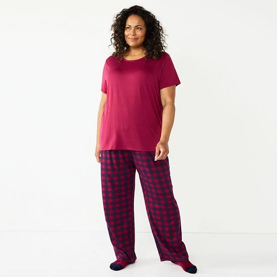 Plus Size Croft & Barrow® Short Sleeve Pajama Top & Pajama Pants Sleep Set Burgundy Navy Checks - Image 5