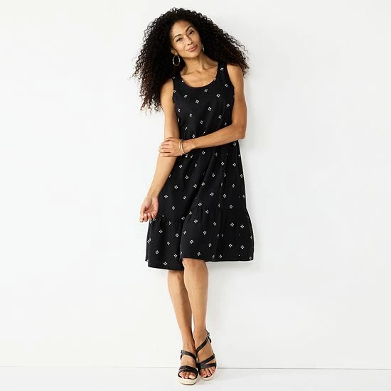 Women's Croft & Barrow® Tiered Sleeveless Swing Dress Black Geo - Image 7