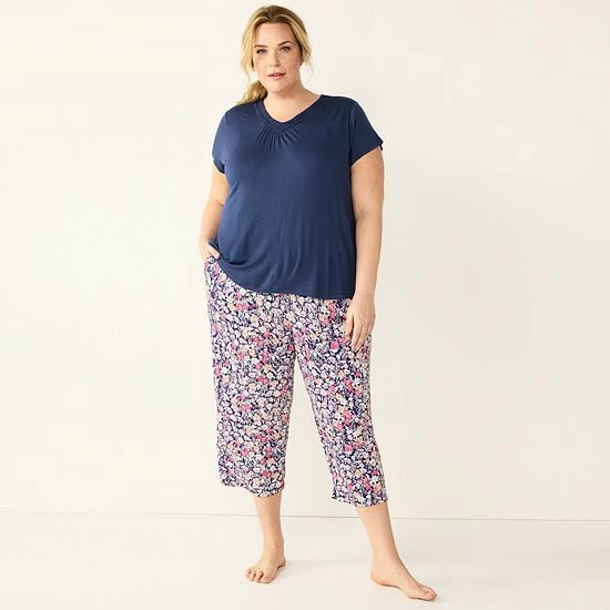 Plus Size Croft & Barrow® Short Sleeve Pajama Top & Capri Pajama Pants Sleep Set Dash Purple Geo - Image 5