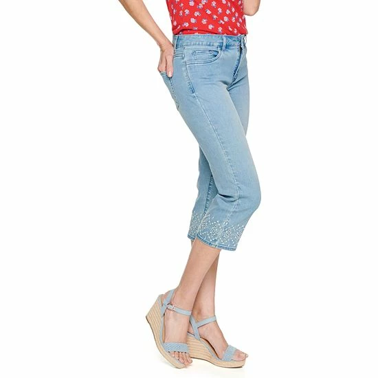 Women's Croft & Barrow® Comfort Waist Denim Capris Light Pink W Pink Belt - Image 11