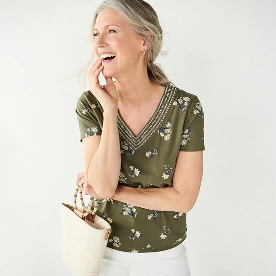 Women's Croft & Barrow® Embroidered V-Neck Top - Image 5